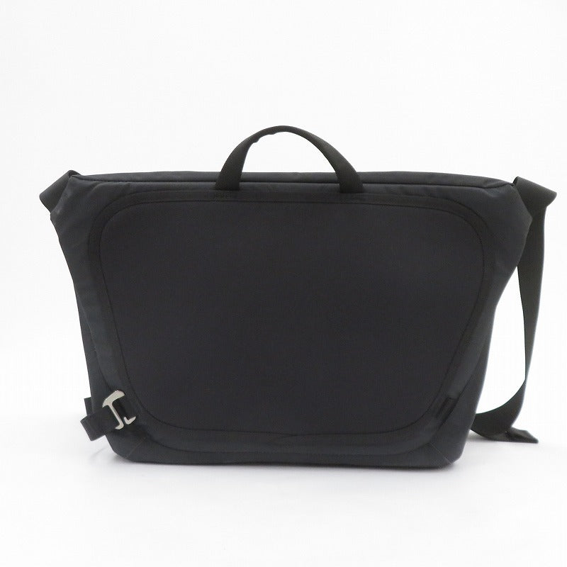 ARC'TERYX | アークテリクス Granville 10 Courier Bag ショルダーバッグ X00001038401 ブラック【瀬戸大橋店】