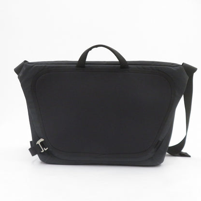 ARC'TERYX | アークテリクス Granville 10 Courier Bag ショルダーバッグ X00001038401 ブラック【瀬戸大橋店】