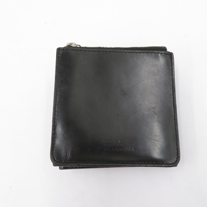 TOGA | トーガ Leather shoulder wallet 二つ折り財布 TZ31-AG942 ブラック【瀬戸大橋店】