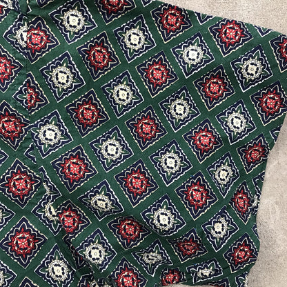[Used] Short-sleeved shirt XL 90s THE ARROW COMPANY All-over pattern Monogram pattern Cotton shirt Short sleeve Vintage Other Size: XL [Kakogawa Logistics] 