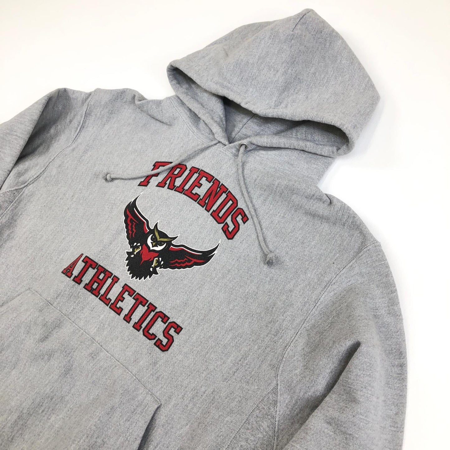【中古】Champion | チャンピオン FRIENDS ATHLETICS パーカー REVERSE WEAVE グレー【加古川物流】