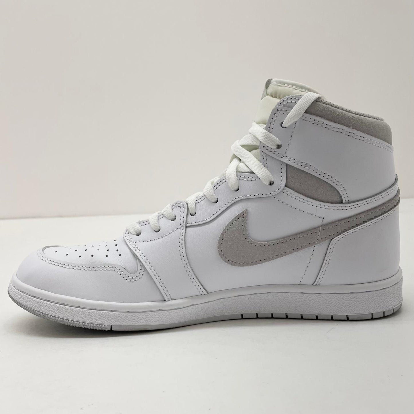 【中古】NIKE | ナイキ Air Jordan 1 High 85 "Neutral Grey"/エアジョーダン1 ハイ 85 "ニュートラルグレー" スニーカー 靴 BQ4422-100 ホワイト 29cm【尾張小牧店】【専】