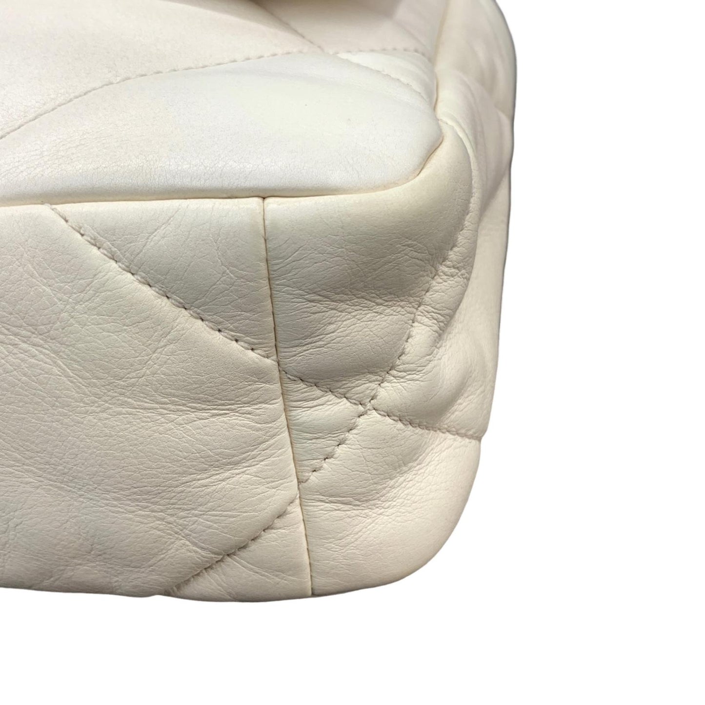 CHANEL | シャネル CHANEL 19 ラムスキン ショルダーバッグ シルバー金具 ショルダーバッグ AS1160 PXPPUE0J ホワイト【瀬戸大橋店】