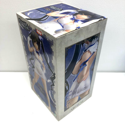 Is It Wrong to Try to Pick Up Girls in a Dungeon? Hestia Figure [Figure]