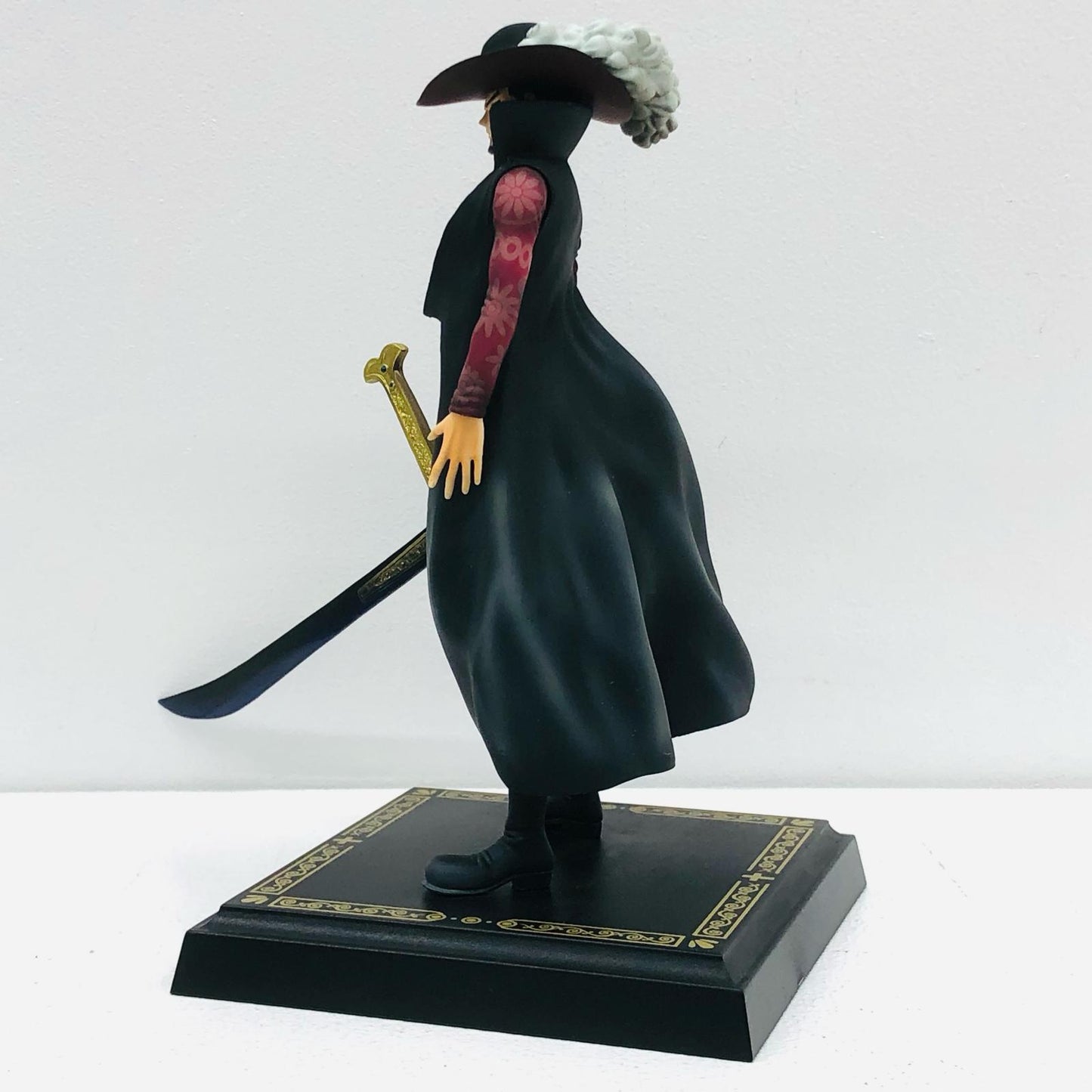 【中古】 ワンピース フィギュア ミホーク 世界一の大剣豪 一番くじ A賞 14102【フィギュア】【加古川物流】