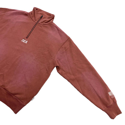 WIND AND SEA | ウィンダンシーウインダンシー SULFUR DYEING LOGO HALF ZIP スウェット WDS-O-ESD-27-Q1-CS-04 ボルドー/バーガンディー サイズ：M【尾張小牧店】