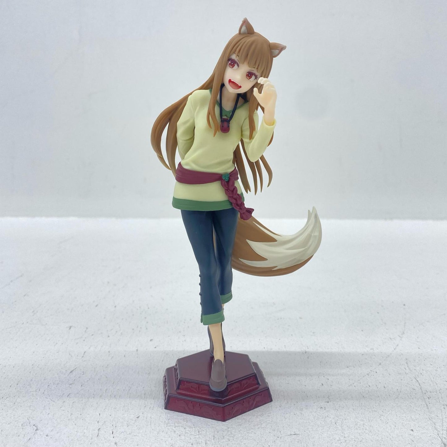 [Used] Holo - Desktop x Decorate Collections "Spice and Wolf: MERCHANT MEETS THE WISE WOLF" [Figure]