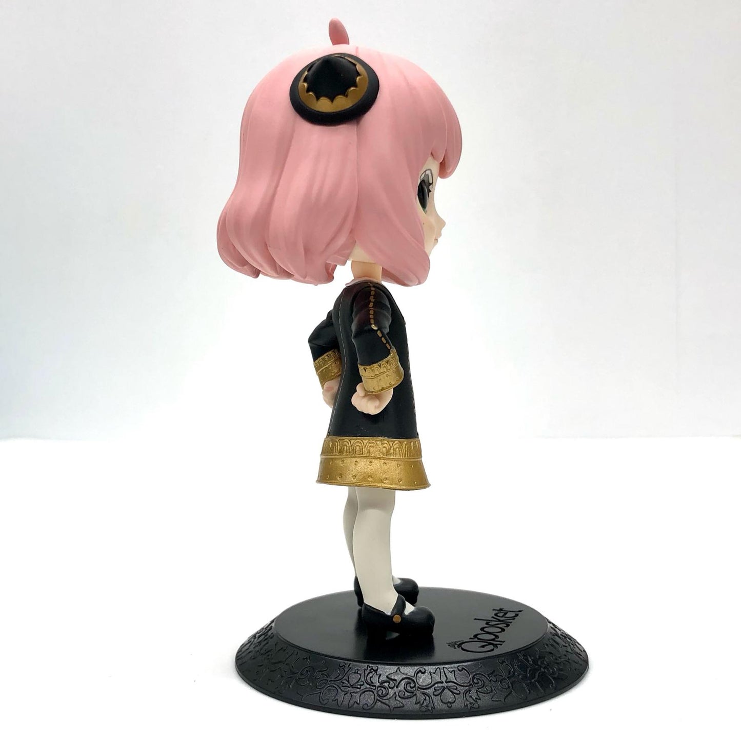 [Used] Anya 3-A (hands on hips) Qposket - Anya Forger - III "SPY x FAMILY" [Figure]