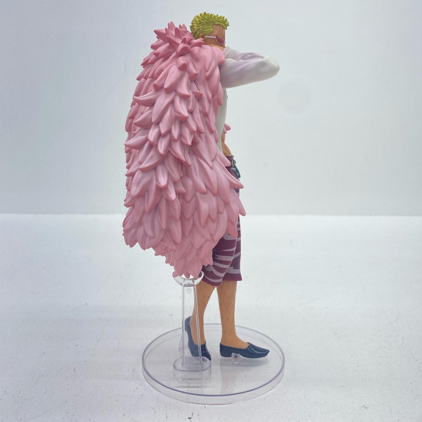 【中古】 D賞ドンキホーテ・ドフラミンゴ-MASTERLISE「TheUnbreakableLaw/一番くじワンピース」【フィギュア】