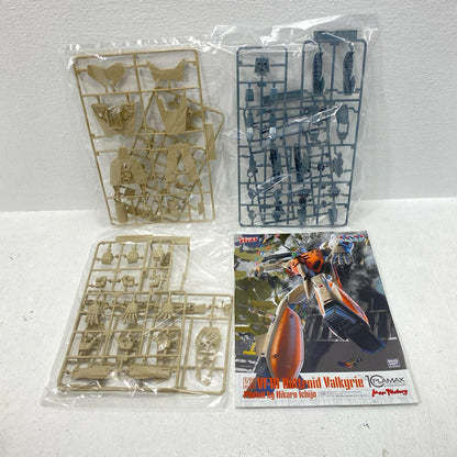 1/72 PLAMAX PX09 VF-1D Battroid Valkyrie "The Super Dimension Fortress Macross"
