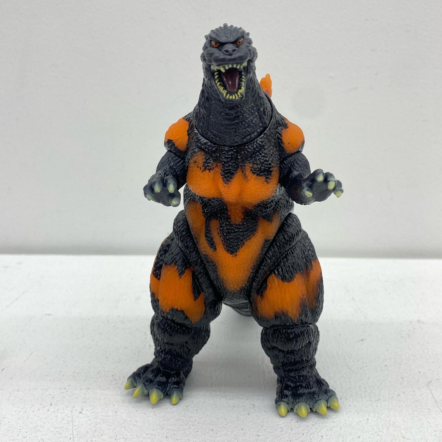 【中古】 バーニングゴジラ「ゴジラVSデストロイア」ムービーモンスターシリーズ煌光【フィギュア】