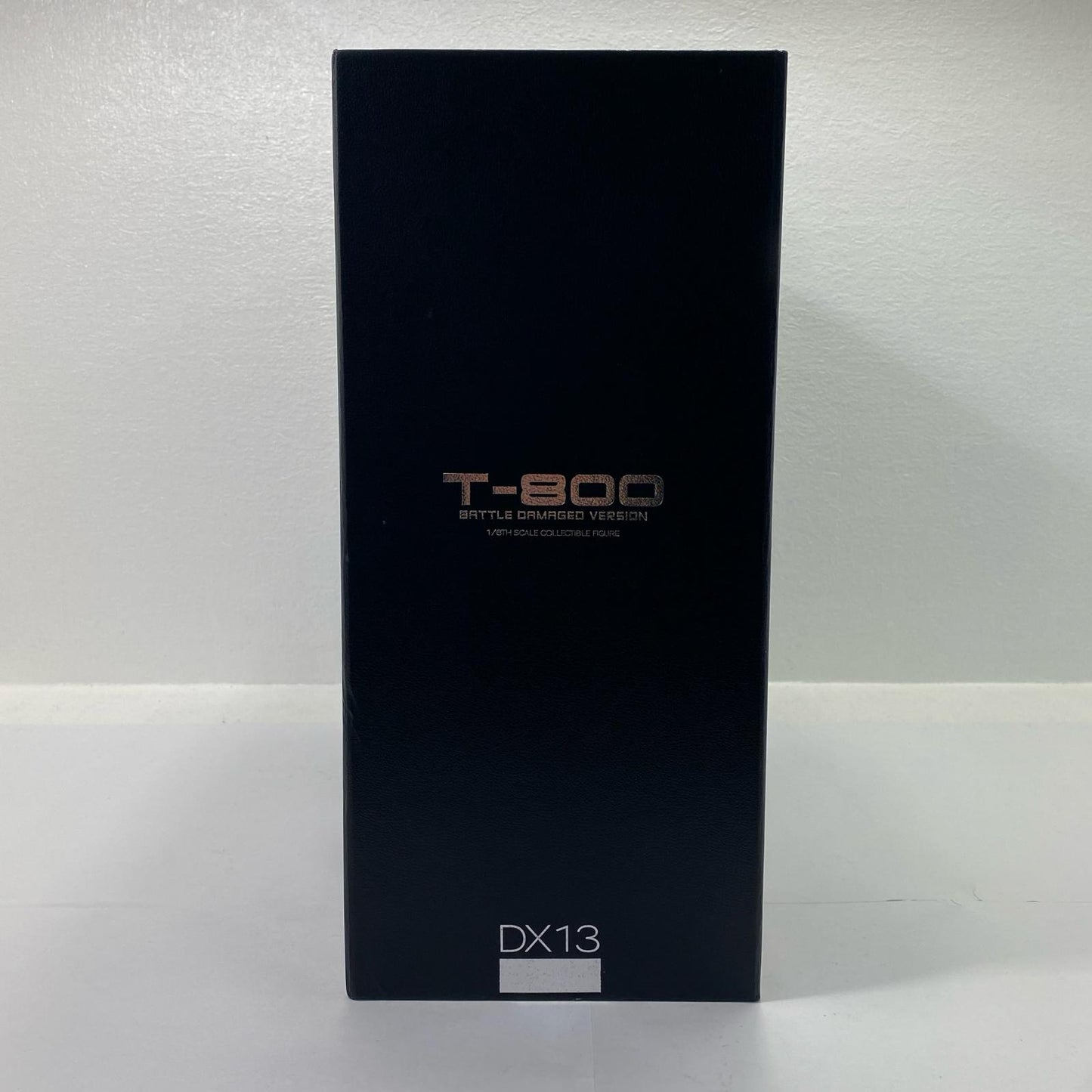 T-800バトルダメージ版「ターミネーター2」ムービー・マスターピースDX1/6スケールフィギュア【フィギュア】