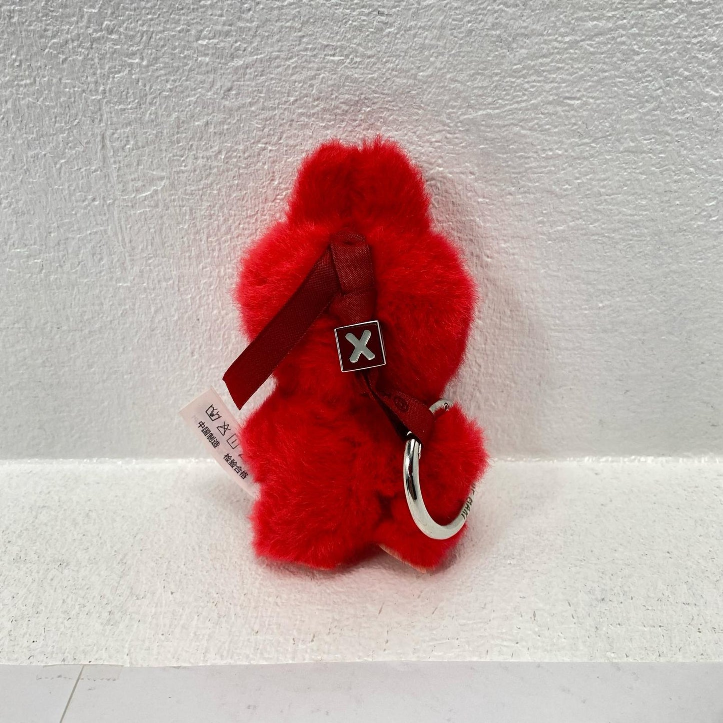 X「THE MONSTERS PIN FOR LOVE シリーズぬいぐるみペンダント(N-Z)」POPMART【フィギュア】