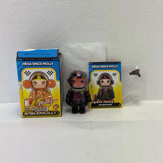 MEGA SPACE MOLLY 100% Series 4 [Figures]