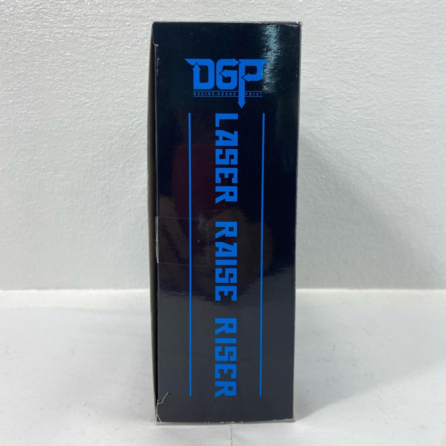 [Used] [Initial Defect Support Product/First Press Bonus Included] PREMIUM DX Memorial Laser Raise Riser "Kamen Rider Geats" Premium Bandai Exclusive [Figure]