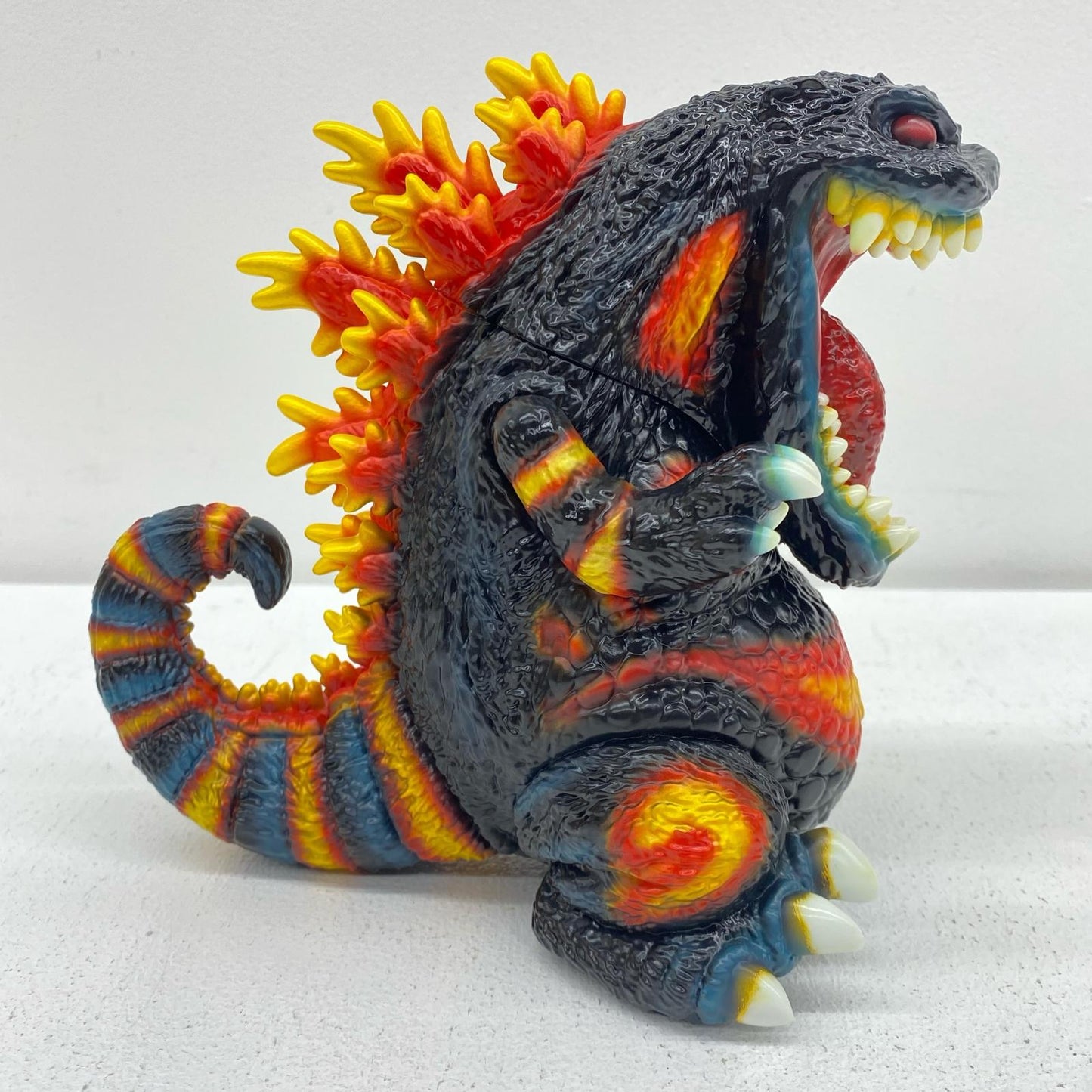 [Used] KAGEMARU DESIGNS Godzilla 1995 Burning [Figure]