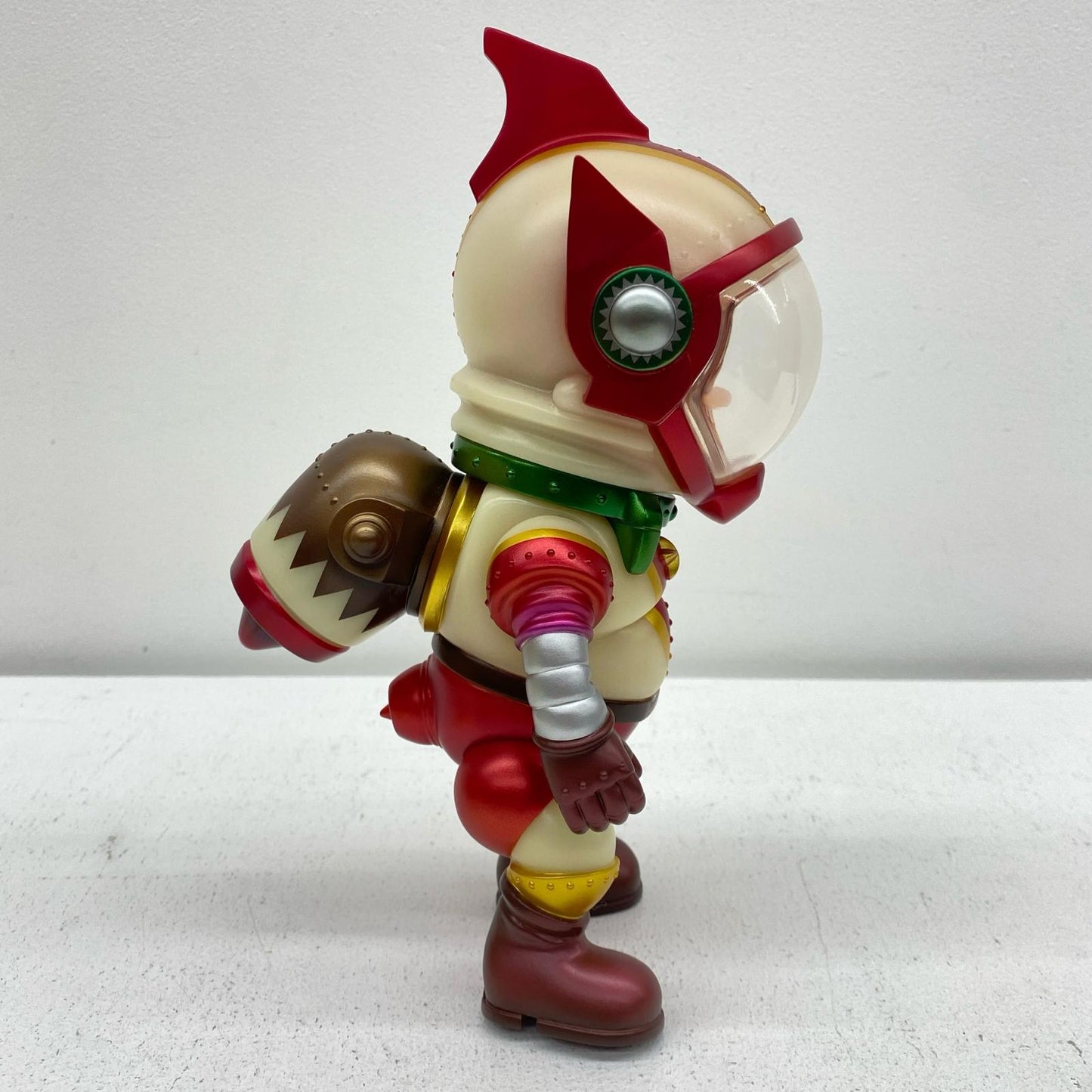 KIKKAKE TOY Space Iron Ape BUMPY [Figure]