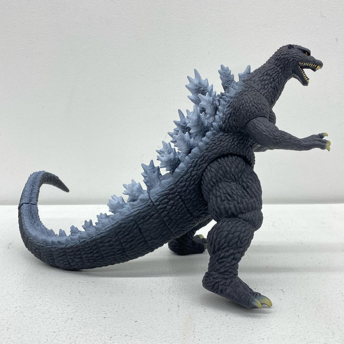 フィギュア ゴジラ(2004)「ゴジラFINALWARS」ムービーモンスターシリーズ ゴジラ 2004 ムービーモンスターシリーズ【フィギュア】【尾張小牧店】