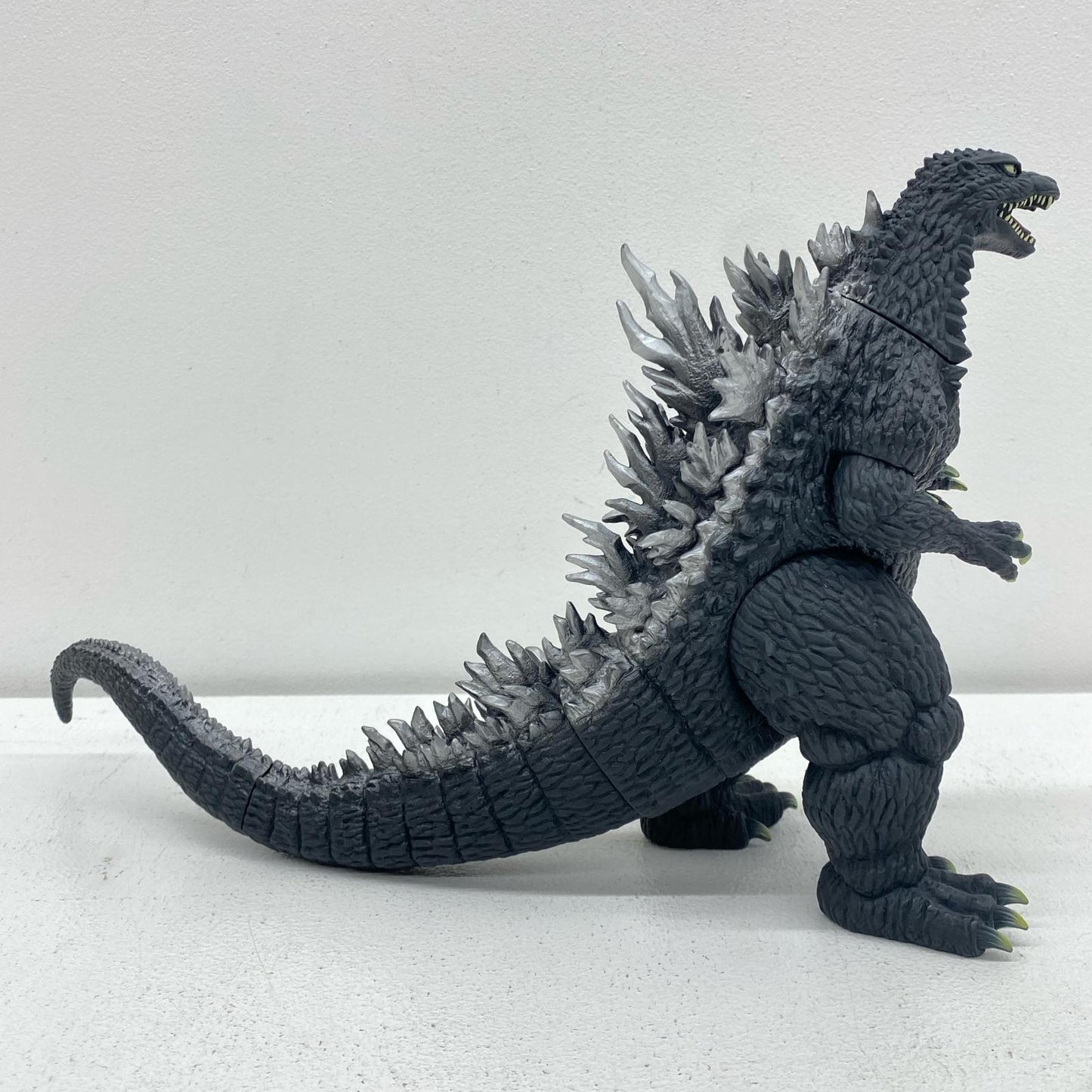 ゴジラ2004「ゴジラ×モスラ×メカゴジラ東京SOS」ムービーモンスターシリーズ【フィギュア】