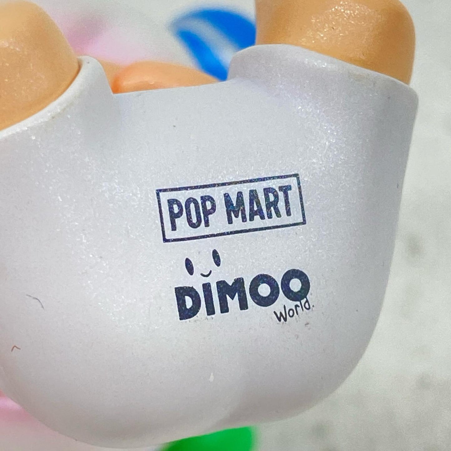Party for Piggy: POP MART DIMOO Pet Vacation Series [Figure]