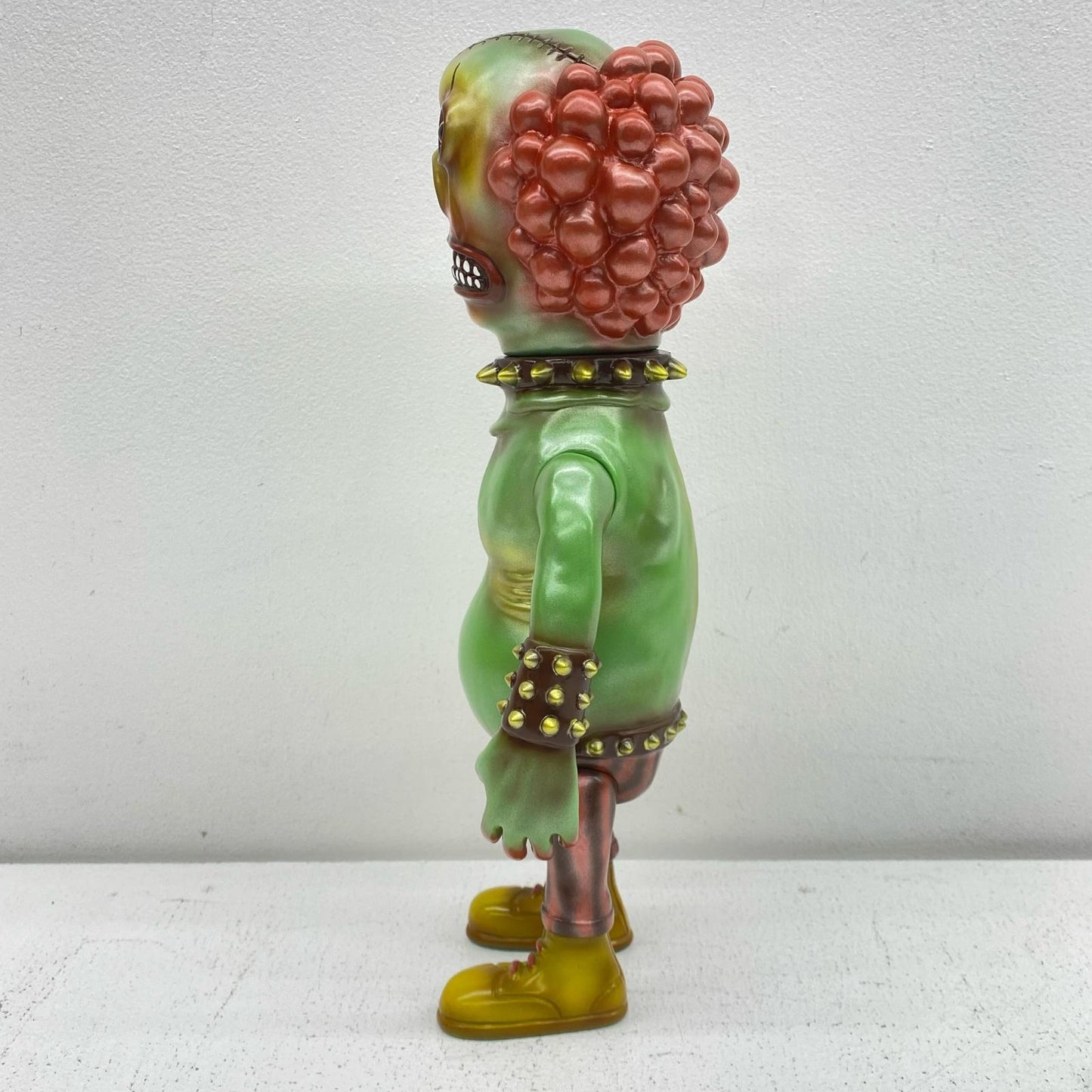 GENT DEAD MAN 3-OFF [Figure]
