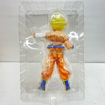 Super Saiyan Son Goku -Legendary Super Saiyan- "Dragon Ball Z" Gigantic Series Pre-painted PVC Figure