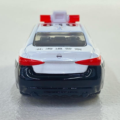 Nissan Skyline Patrol Car "Tomica No. 33" [Figure]