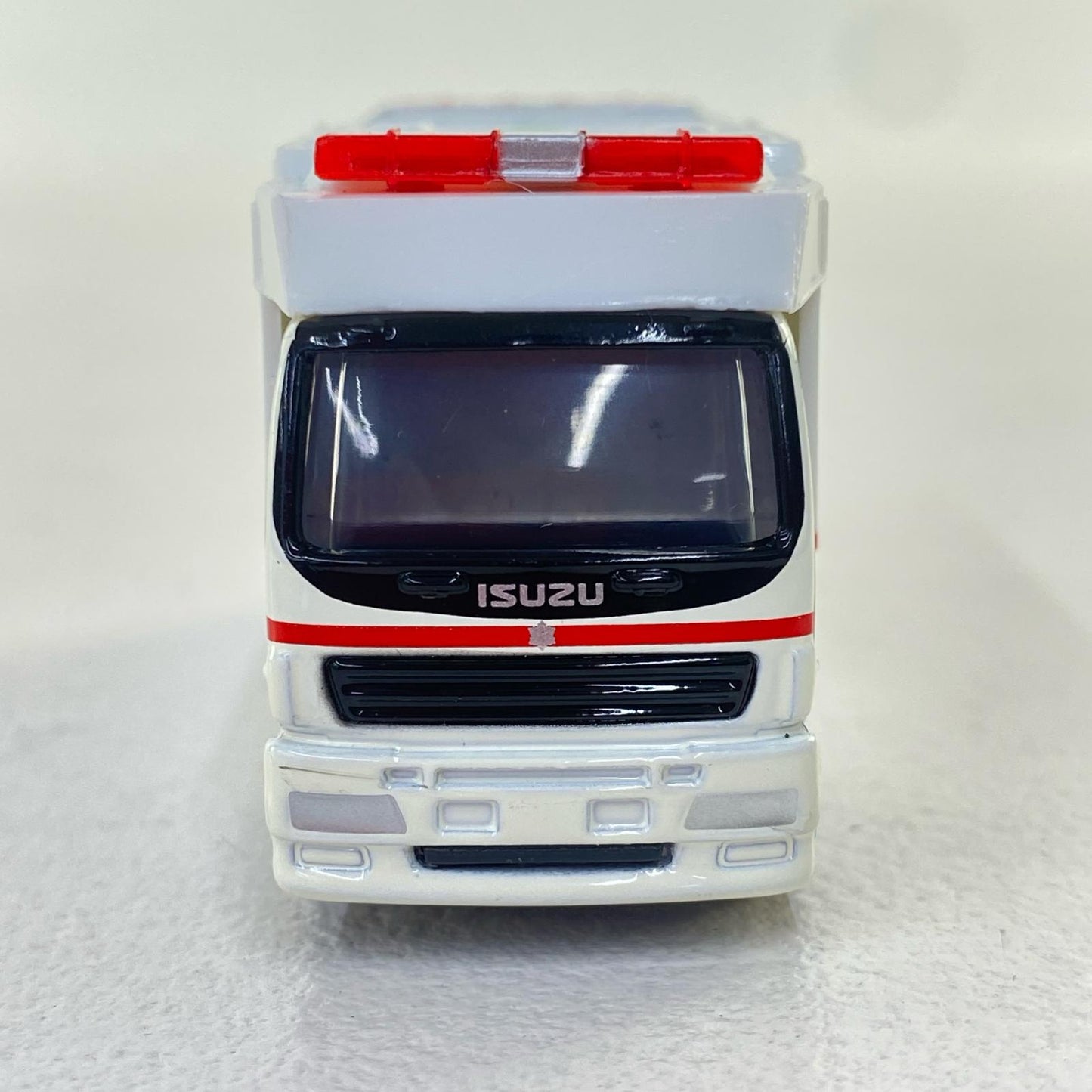 Super Ambulance (White/Red Box) "Tomica No. 116"
