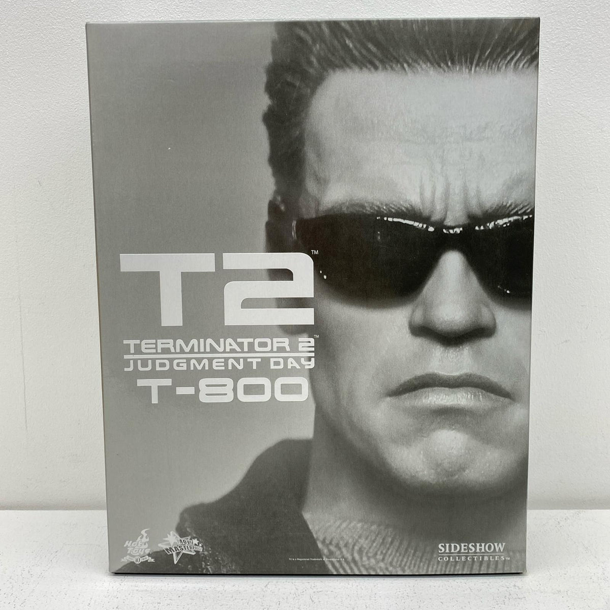 フィギュア T-800「ターミネーター2」ムービー・マスターピース1/6アクションフィギュア T-800 ムービー・マスターピース【フィギュア】【加古川物流】