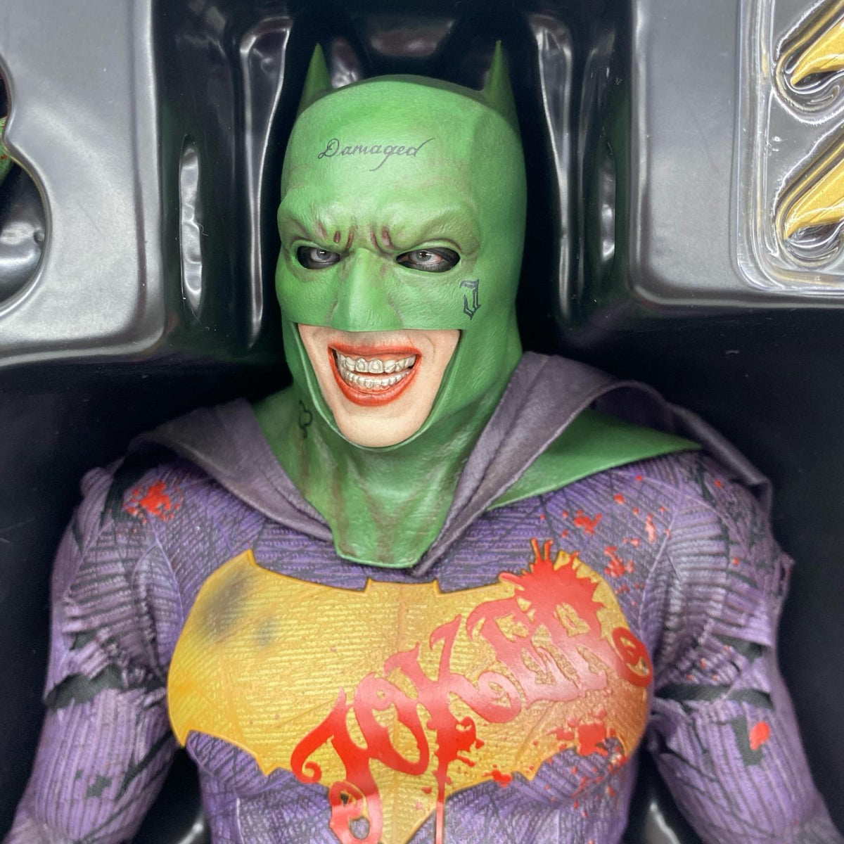 フィギュア ジョーカー(バット・コスプレ版)「スーサイド・スクワッド」ムービー・マスターピース1/6アクションフィギュアバットマン100%ホットトイズ限定 ジョーカー(バット・コスプレ版) ムービー・マスターピース ホットトイズ限定【フィギュア】【加古川物流】