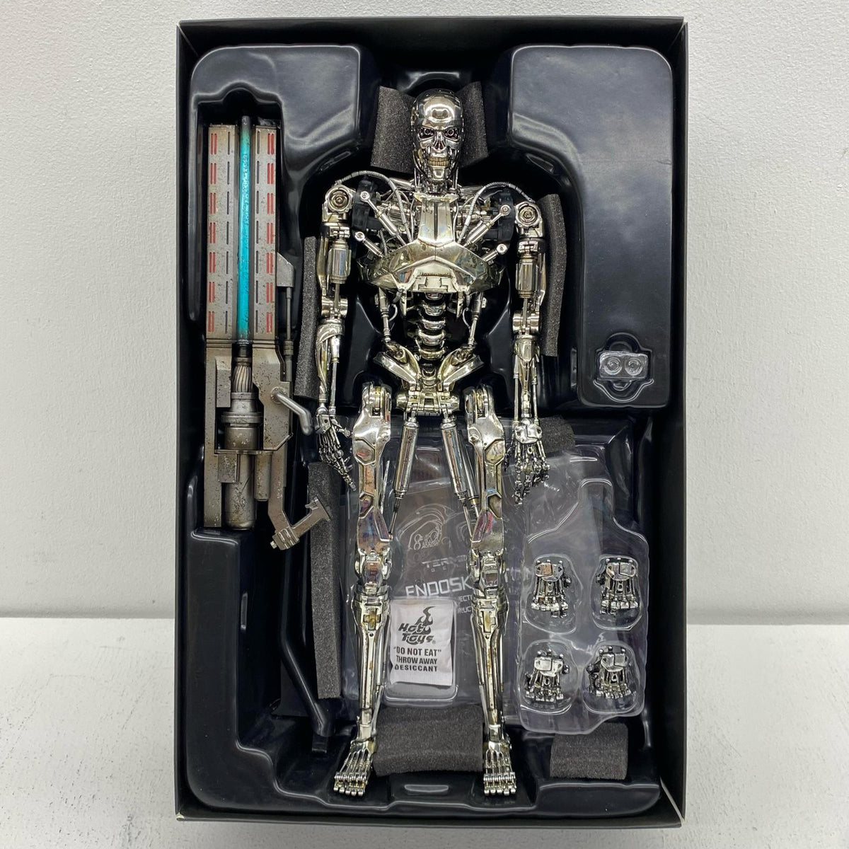 フィギュア エンドスケルトン「ターミネーター：新起動/ジェニシス」ムービー・マスターピース1/6アクションフィギュア エンドスケルトン ムービー・マスターピース【フィギュア】【加古川物流】