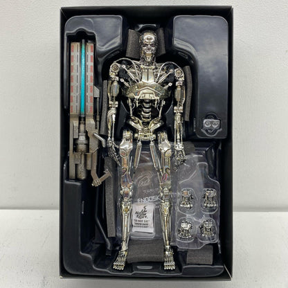 フィギュア エンドスケルトン「ターミネーター：新起動/ジェニシス」ムービー・マスターピース1/6アクションフィギュア エンドスケルトン ムービー・マスターピース【フィギュア】【加古川物流】