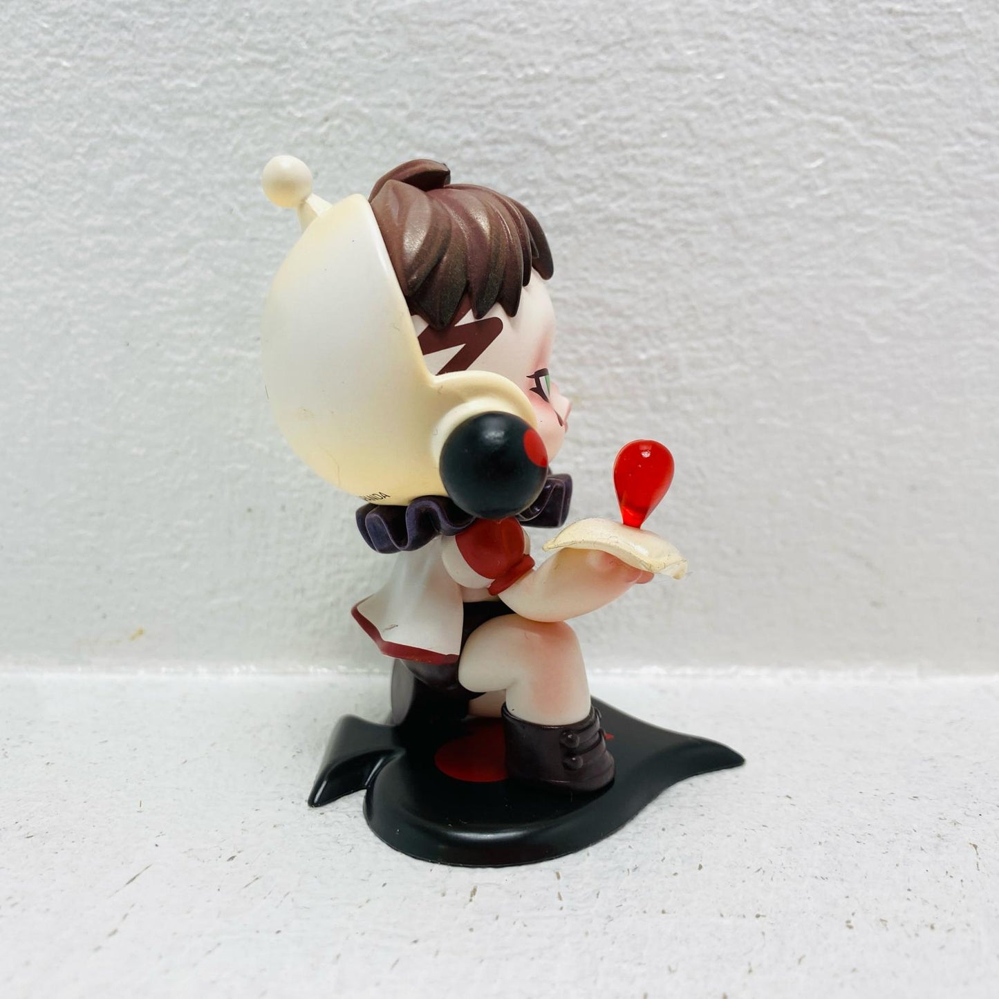 The Cold-hearted: "POPMART SKULLPANDA Everyday Wonderland Series" [Figure]