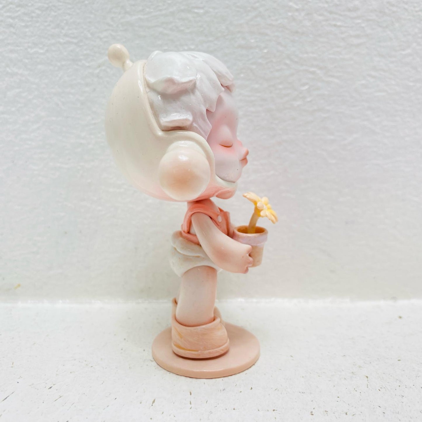 The Scent "POPMART SKULLPANDA The Warmth Series" [Figure]