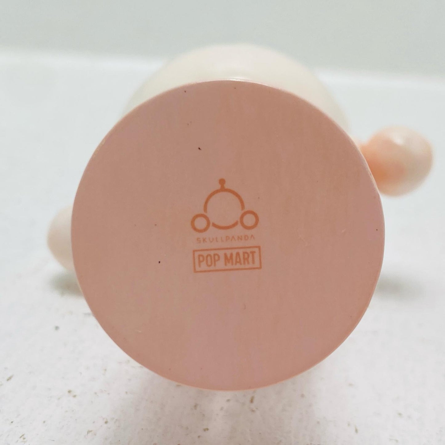 The Scent "POPMART SKULLPANDA The Warmth Series" [Figure]