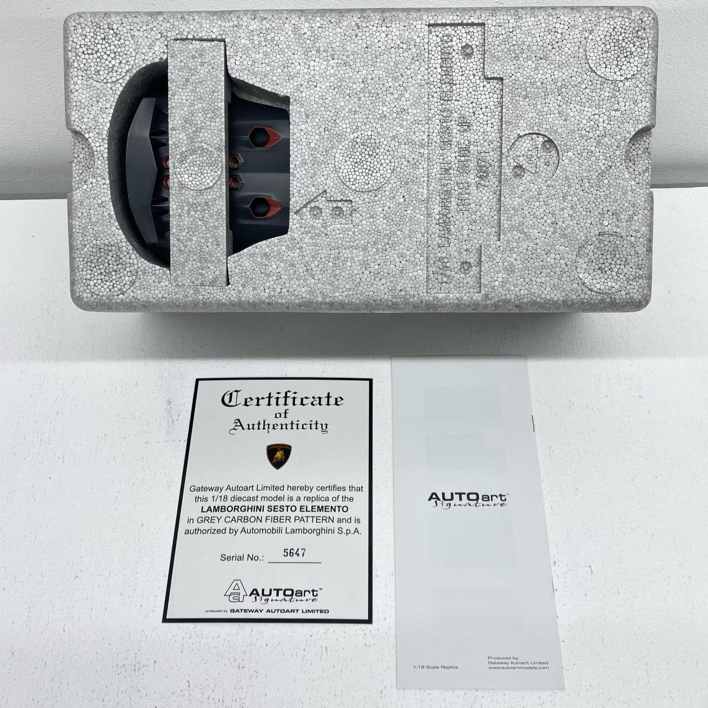 LAMBORGHINI SESTO ELEMENTO Carbon Grey