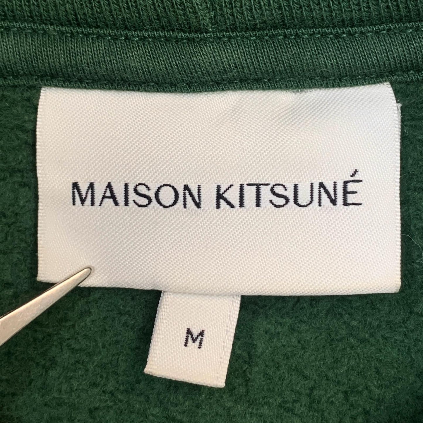 MAISON KITSUNE | BOLD FOX HEAD PATCH COMFORT HOODIE Green Size: M