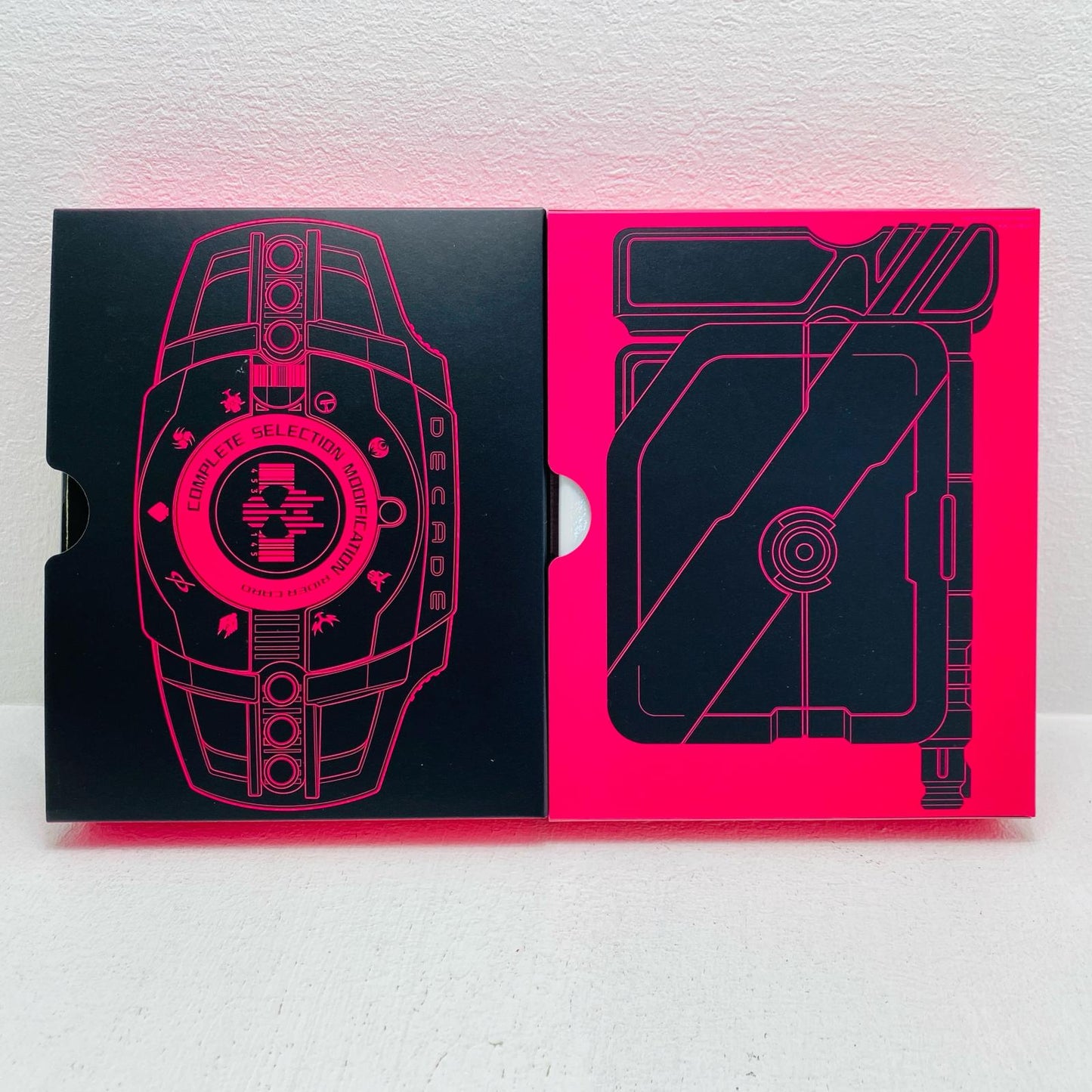 COMPLETE SELECTION MODIFICATION RIDER CARD "Kamen Rider Decade" Premium Bandai Limited