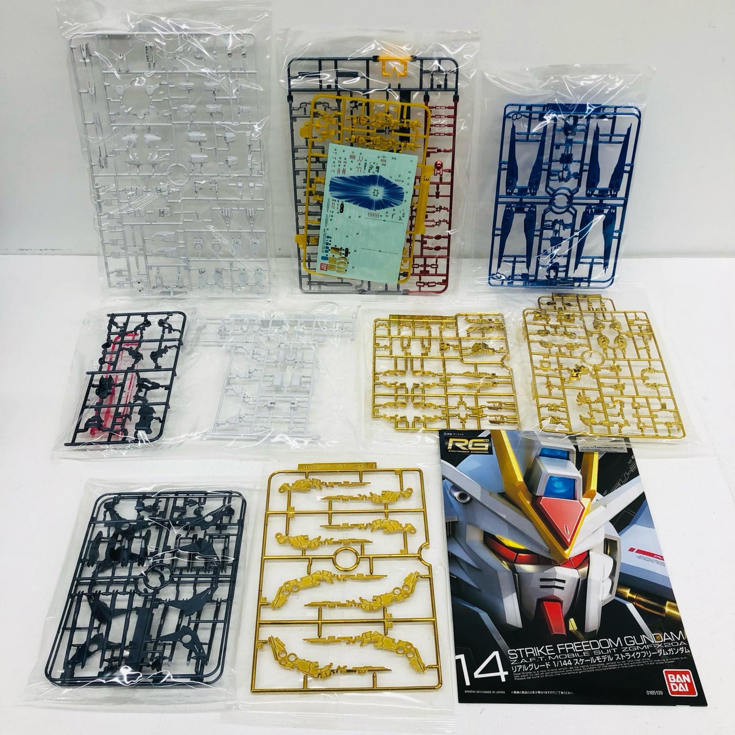 1/144RGZGMF-X20Aストライクフリーダムガンダムチタニウムフィニッシュ「機動戦士ガンダムSEEDDESTINY」プレミアムバンダイ限定[5061039]