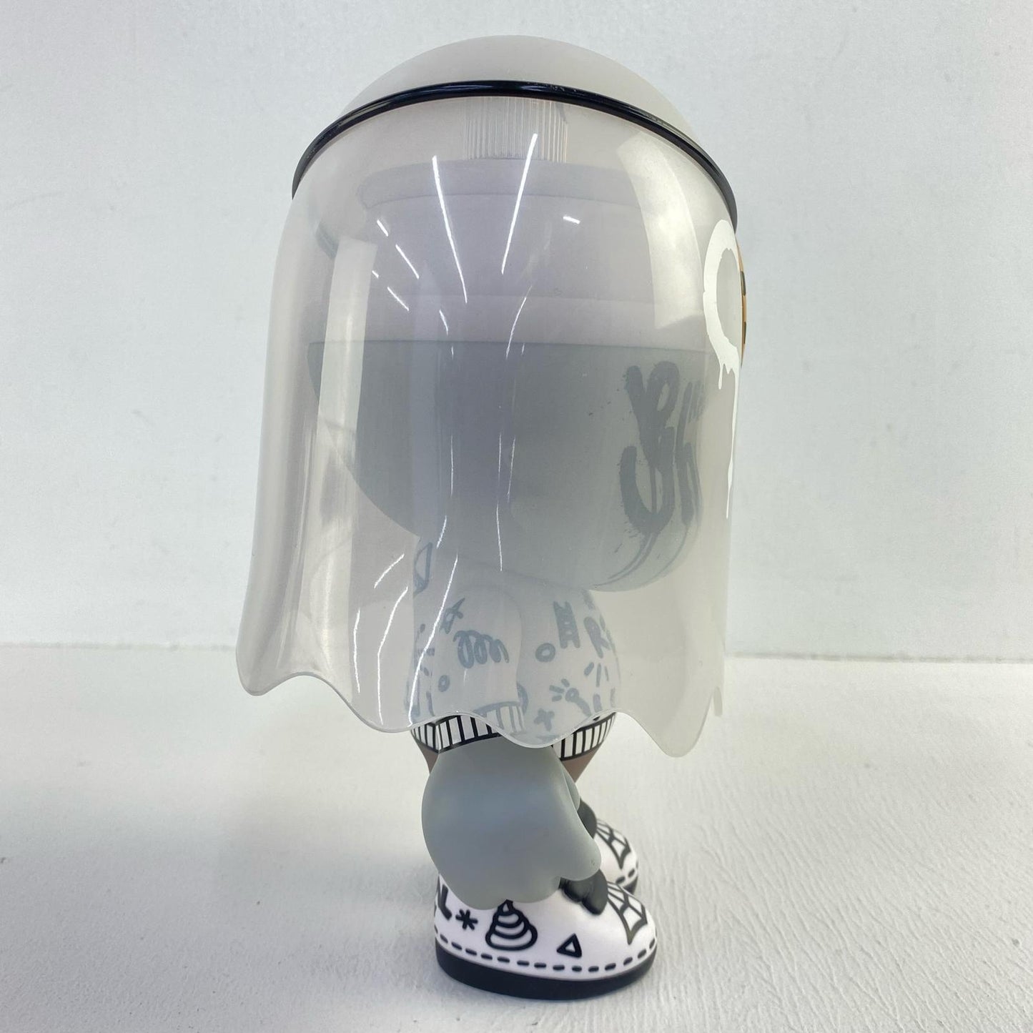 Super Plastic x Super Ghost Gray [Figure]