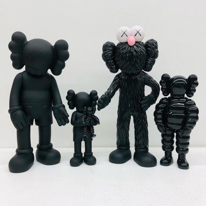 KAWS FAMILY BLACK [Figure]