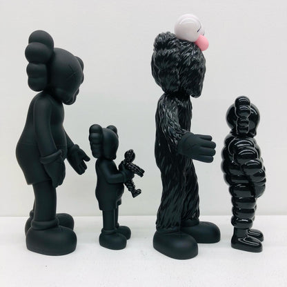 KAWS FAMILY BLACK [Figure]