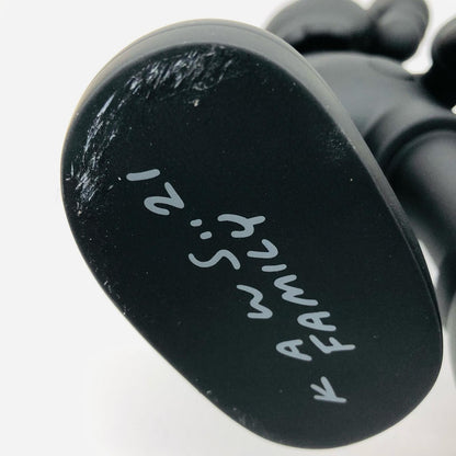 KAWS FAMILY BLACK [Figure]