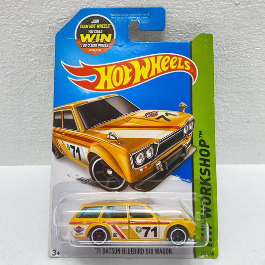 Hot Wheels 71 DATSUN BLUEBIRD