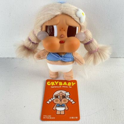 CHILLING ON THE BEACH CRYBABY Vacation Mode On [Figure]