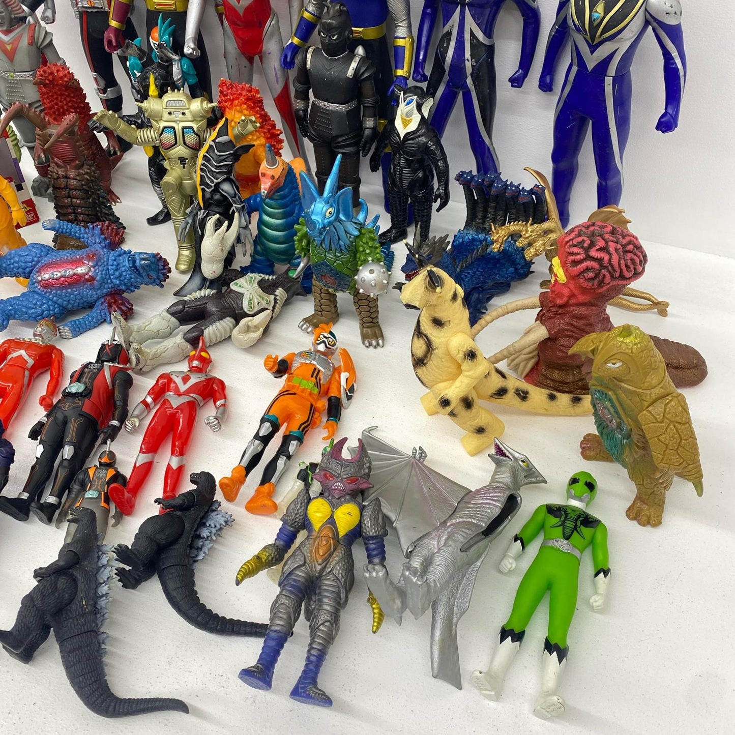 おもちゃ・玩具 ウルトラマン 怪獣 特撮系 ソフビ まとめ 現状品 怪獣 特撮系 ソフビ まとめ 現状品【加古川物流】