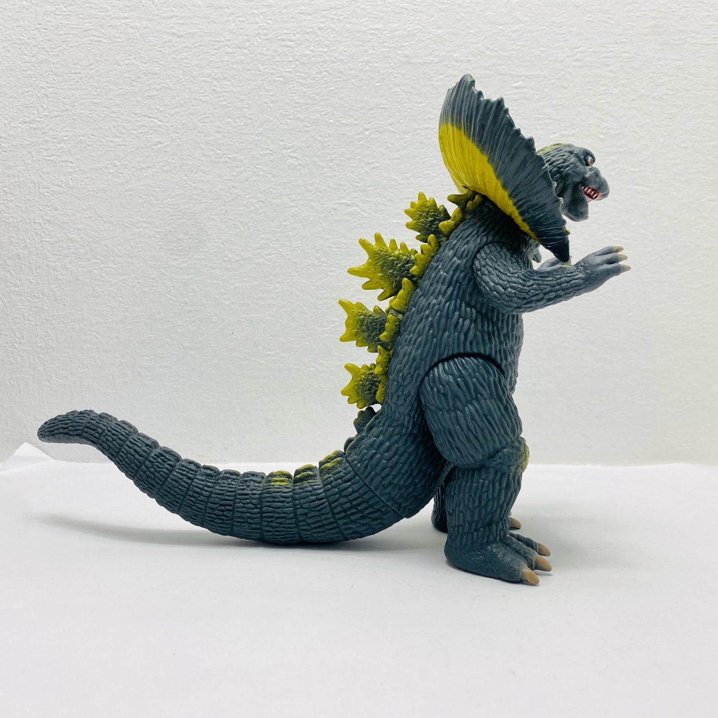 Erimaki Kyoryu Jirass "Ultraman" Movie Monster Series x Ultra Kaiju Advance Soft Vinyl Figure [Figure]