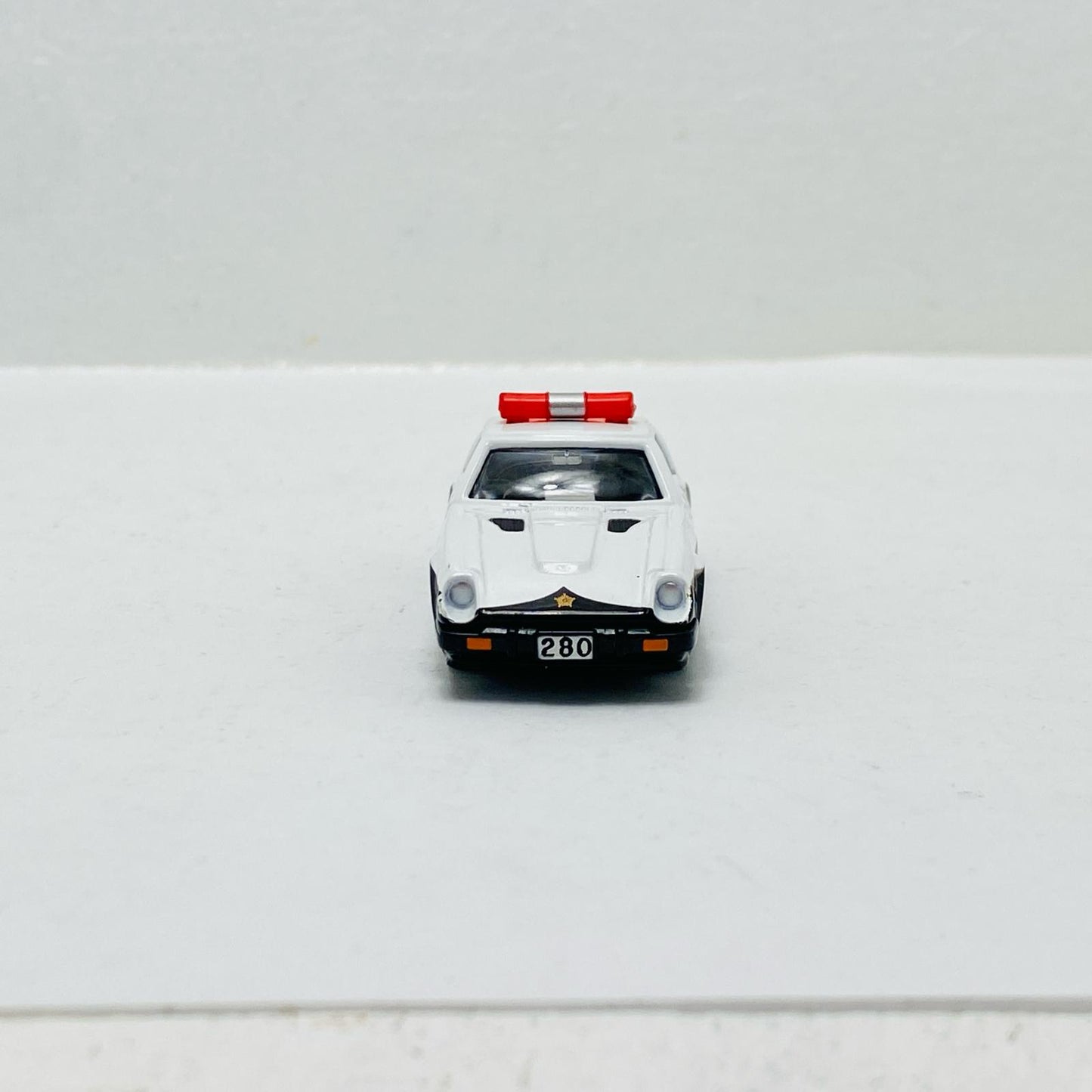 1/61 Nissan Fairlady 280Z Patrol Car (White x Black) "Tomica" APITA/UNY Exclusive