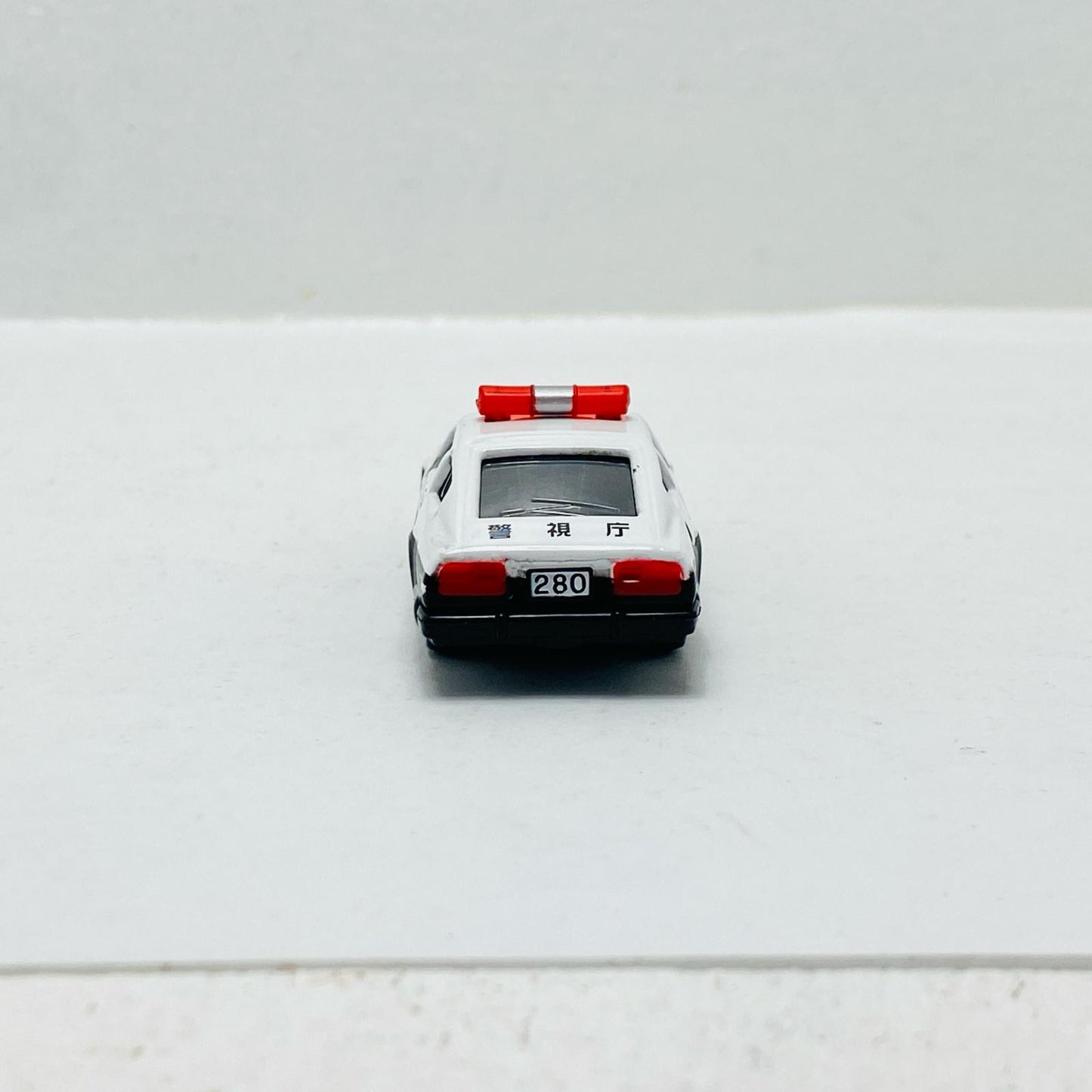 1/61 Nissan Fairlady 280Z Patrol Car (White x Black) "Tomica" APITA/UNY Exclusive