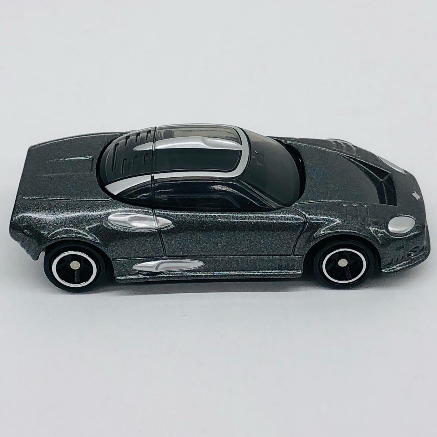 Toyota 2000GT (White) "Tomica Premium 27"